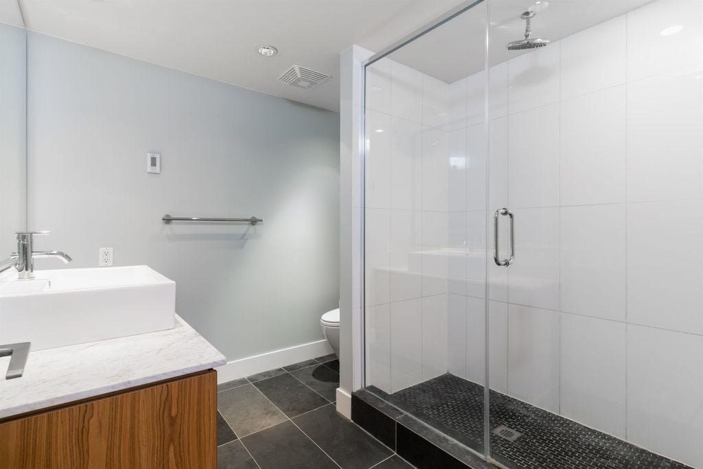 1675 W 8th Ave, #309
