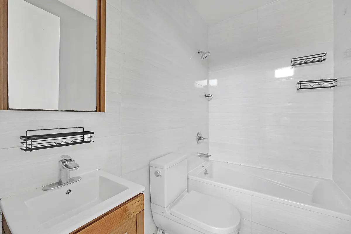 348 St Nicholas Ave 4F