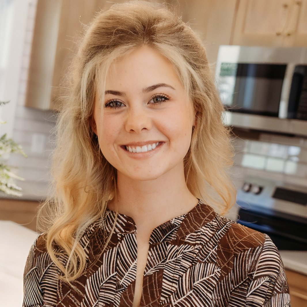 Tara Chatham Taylorsville, NC Real Estate Agent Headshot