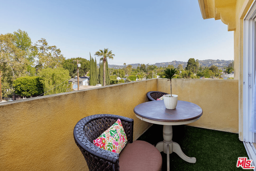 12449 Kling St, #PH1