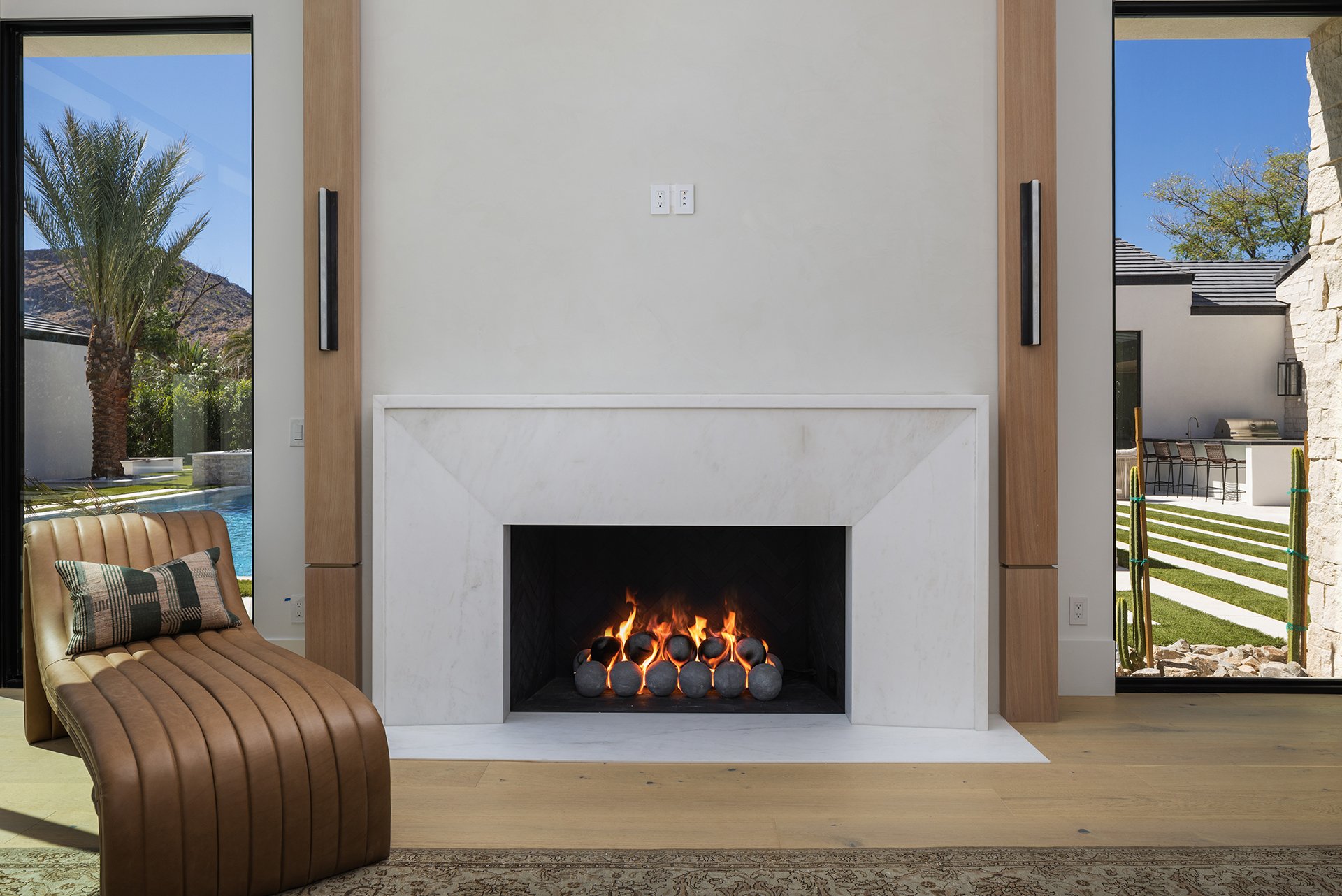 5717 E VIA LOS RANCHOS