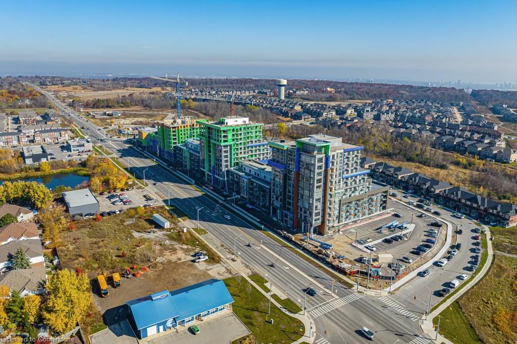 450 Dundas St E Unit: 302
