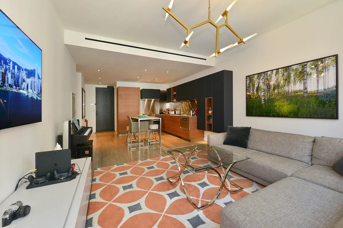 15 Renwick St, #503