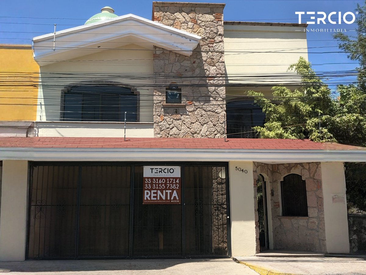 La Calma Casa en Renta Uso de Suelo Mixto  $35,000.00 MN