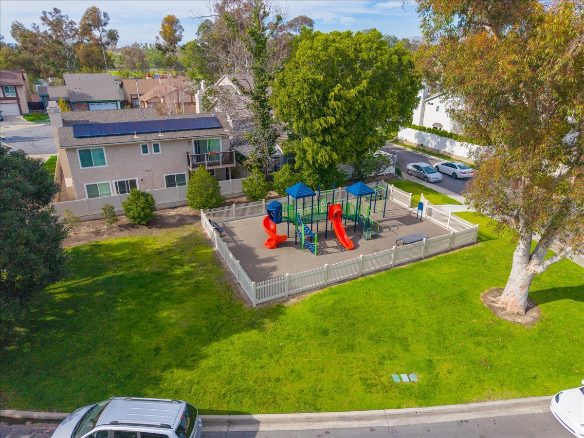 23956 Copenhagen St, Mission Viejo, CA 92691