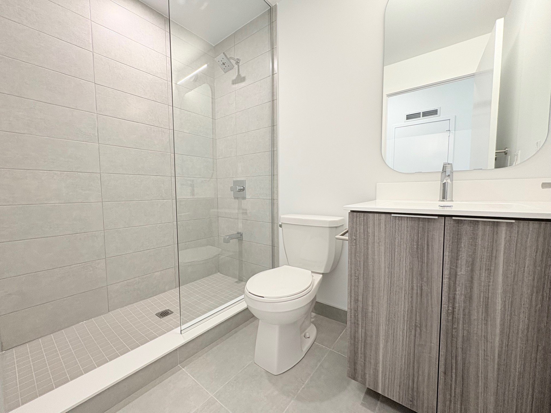 15 Richardson Street Unit: 610