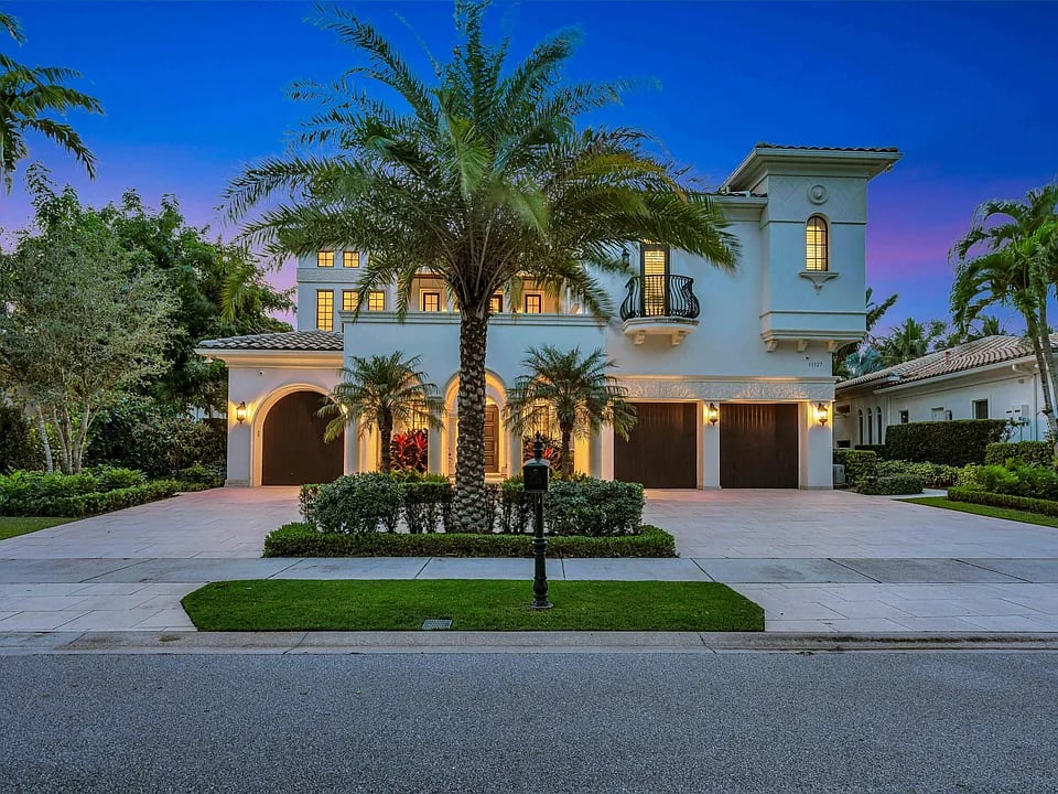 11127 Green Bayberry Drive