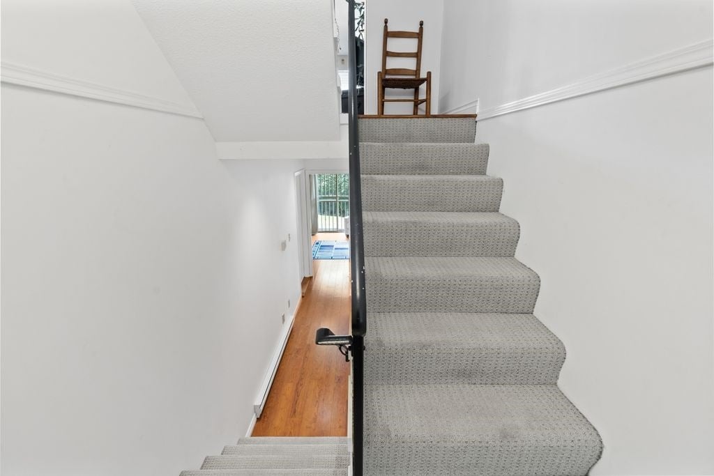 1318 Brunette Ave #5