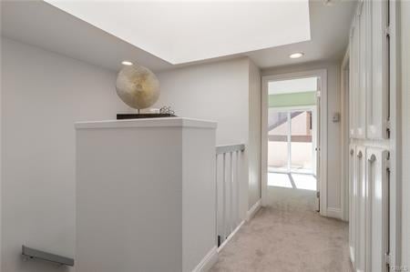 906 Lombard Court