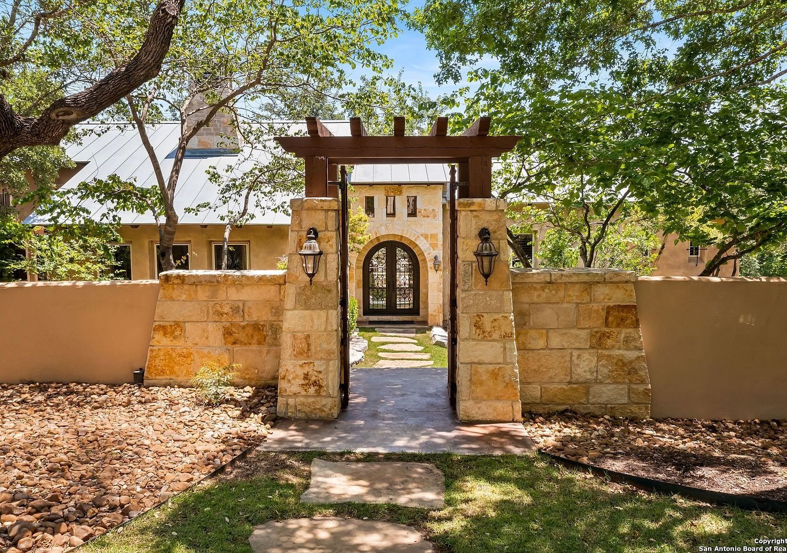 11422 Anaqua Springs