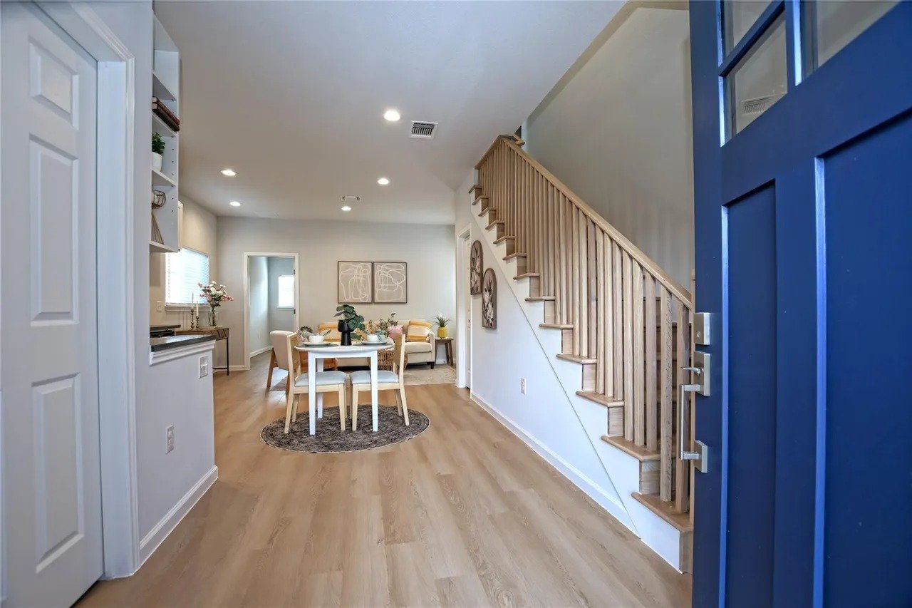 1709 Southwestern Trl