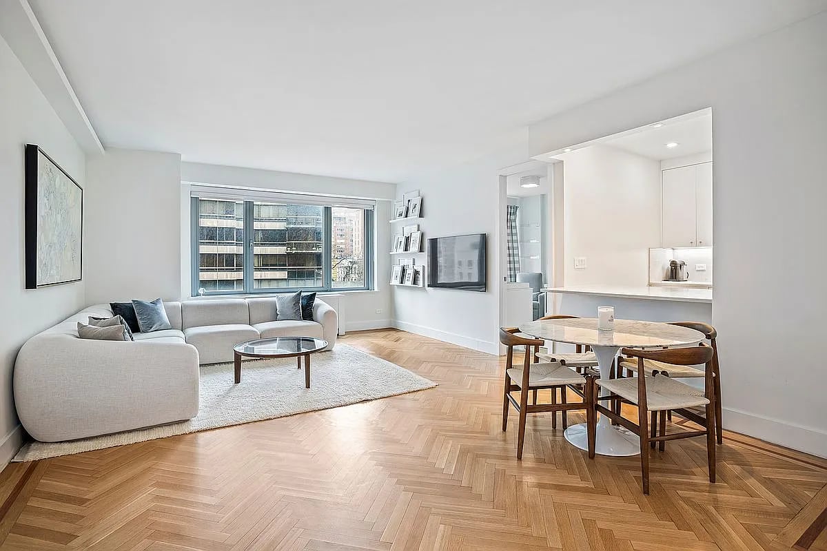 200 E 62nd St, #4E