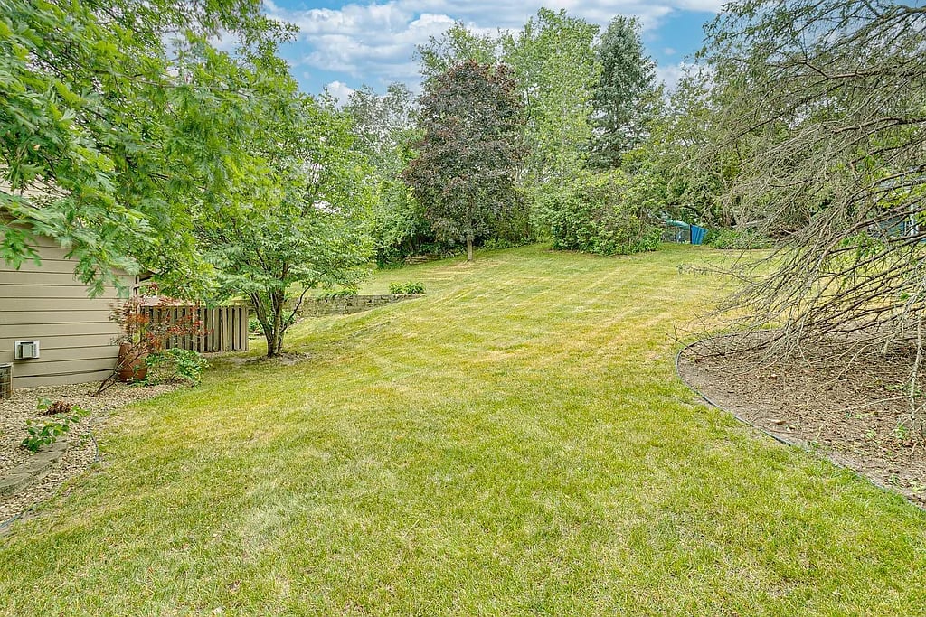 1602 Norwood Cir