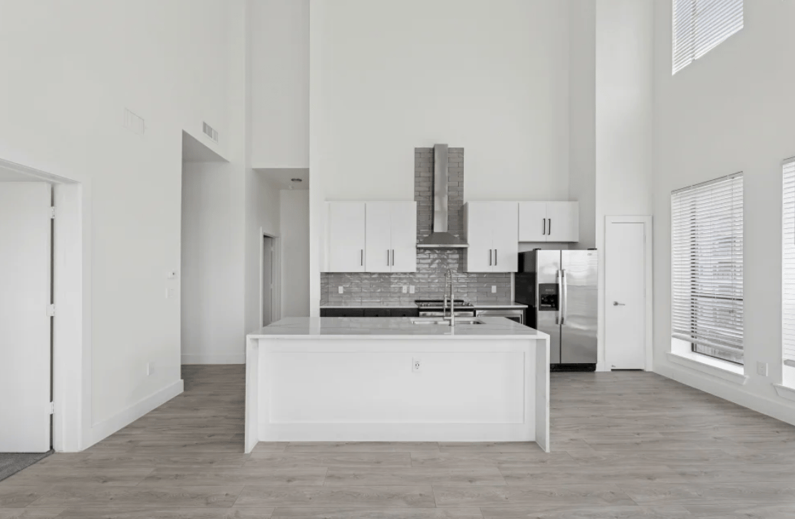 6 Weeks FREE and No Deposit!