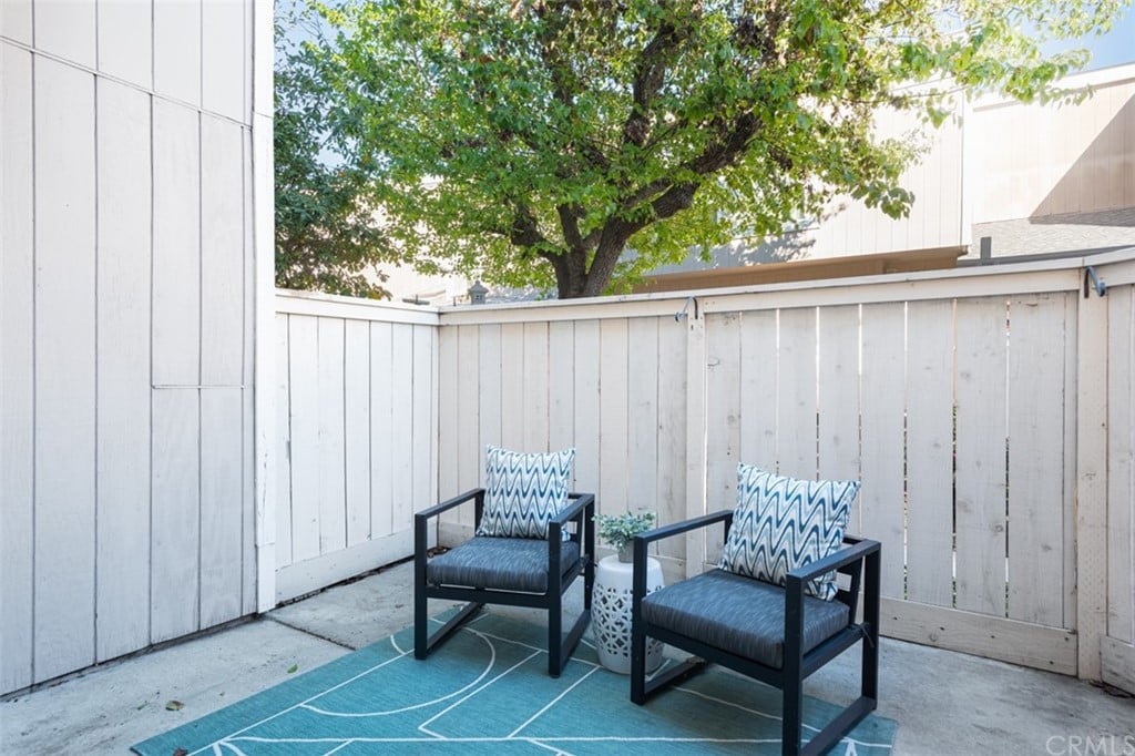 2750 W Segerstrom Ave, Unit D