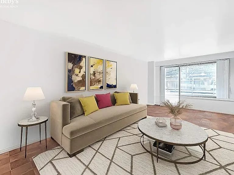 370 E 76th St APT B204