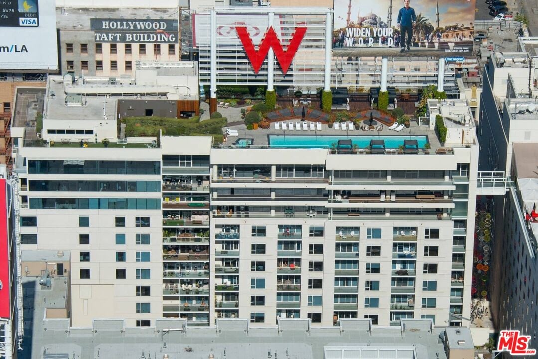 6250 Hollywood Blvd, #15A/B