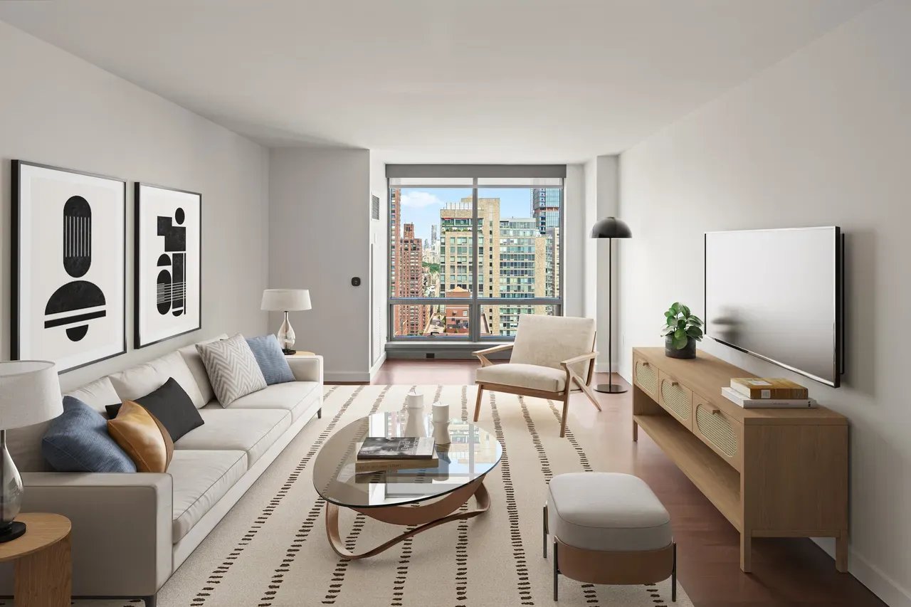 200 W 67th St #24A