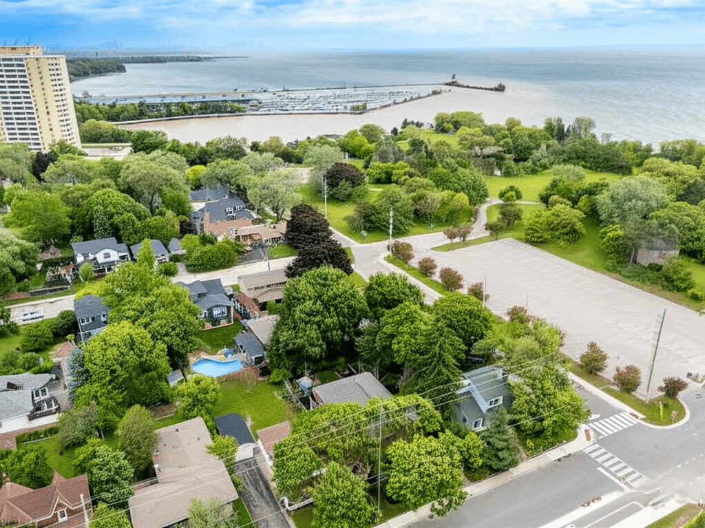43 Mississauga Road S