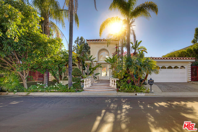 2457 Pesquera Dr