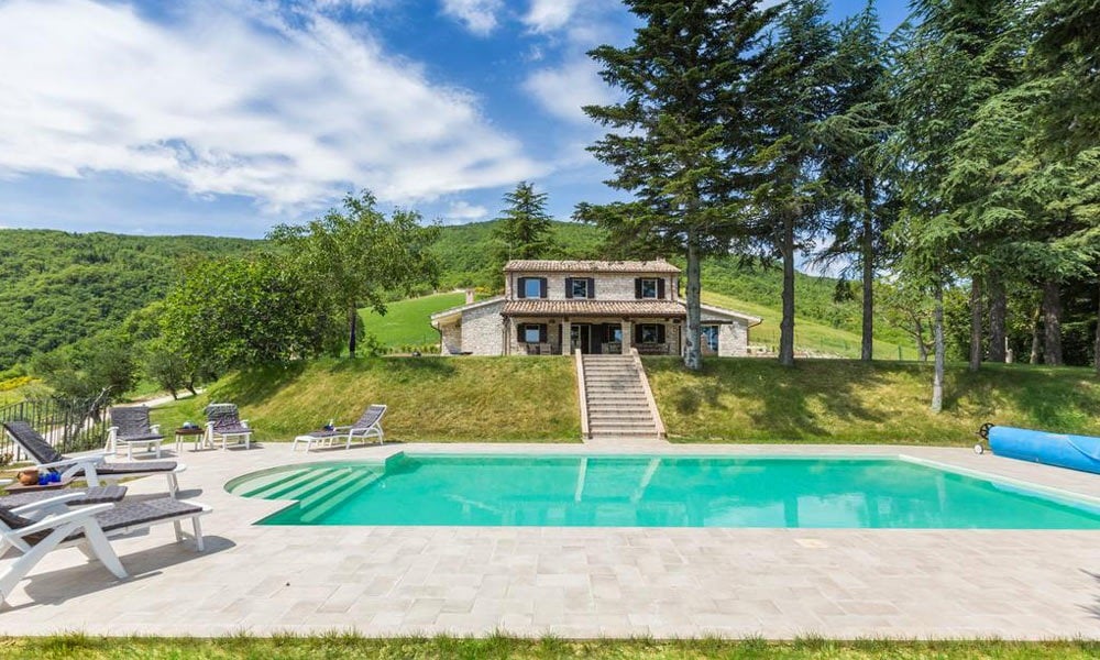 Beautiful Stone Farmhouse in Fossombrone
