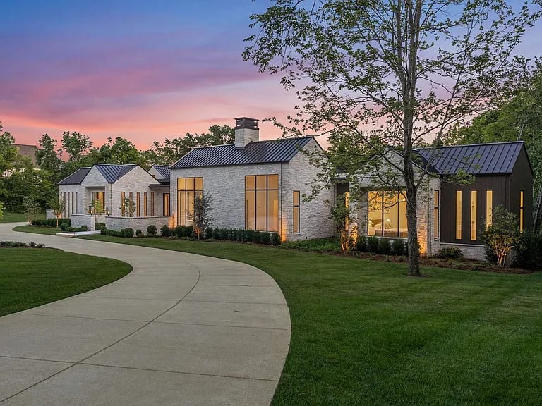 INSIDE A $8.9M Nashville Tennessee Luxury Modern Home