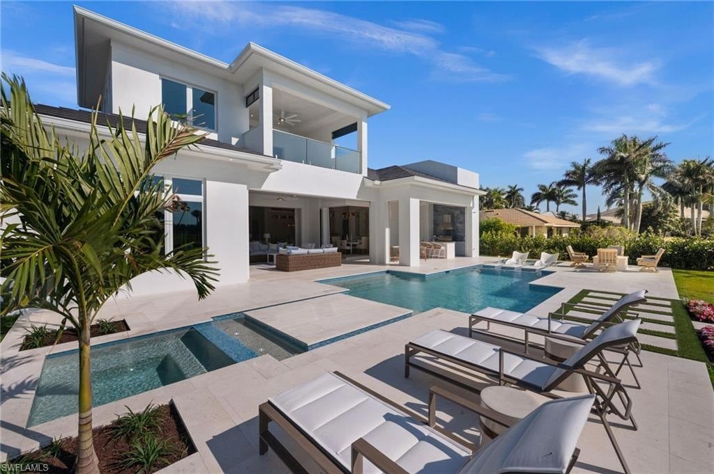 809 Wedge Dr