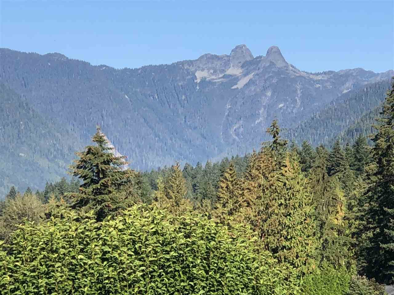 685 Sylvan Avenue, North Vancouver