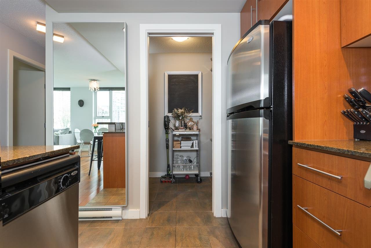 806-550 Pacific Street, Vancouver