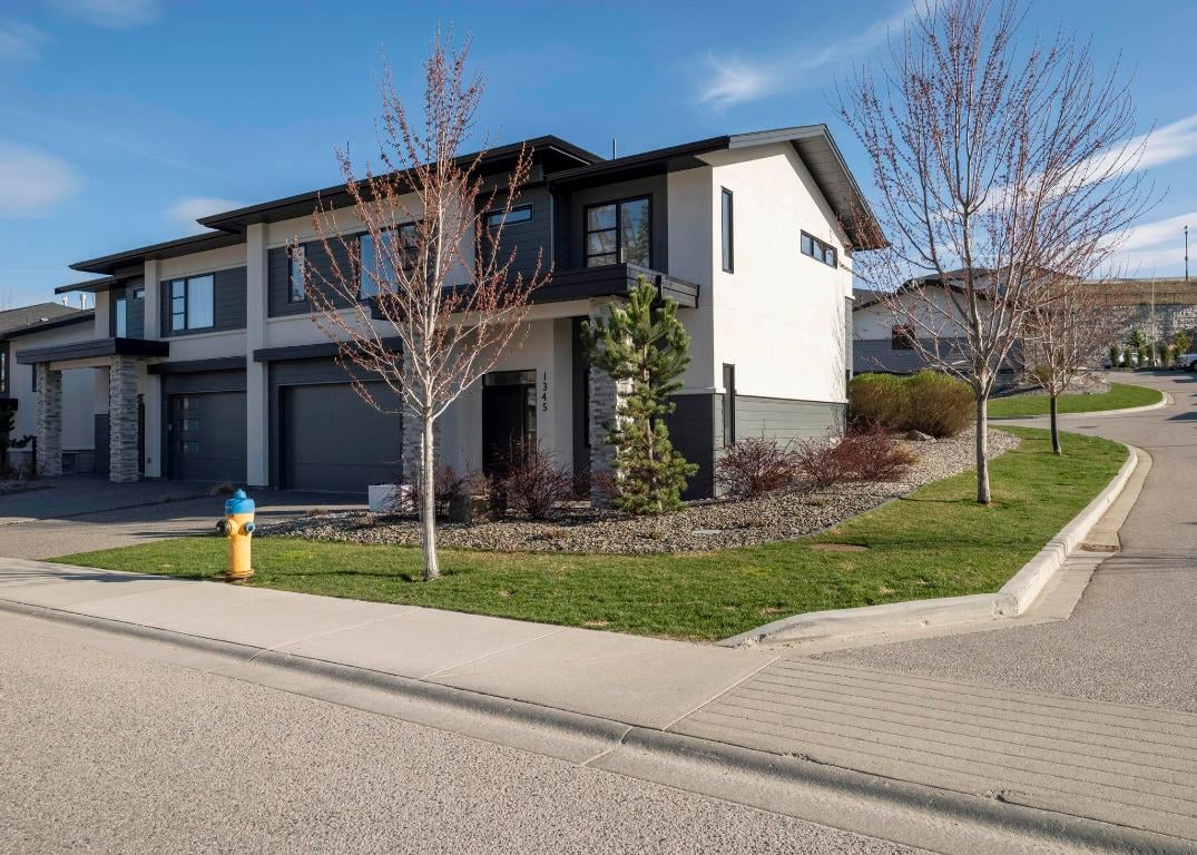 1345 Rocky Point Dr