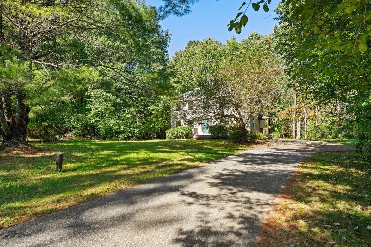 New Listing! 9 Norton Farm Road, Freeport, Maine – $675,000