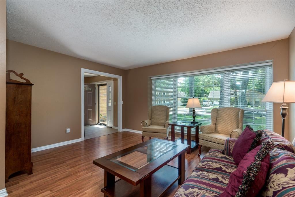 8123 SUNNY RIDGE DRIVE