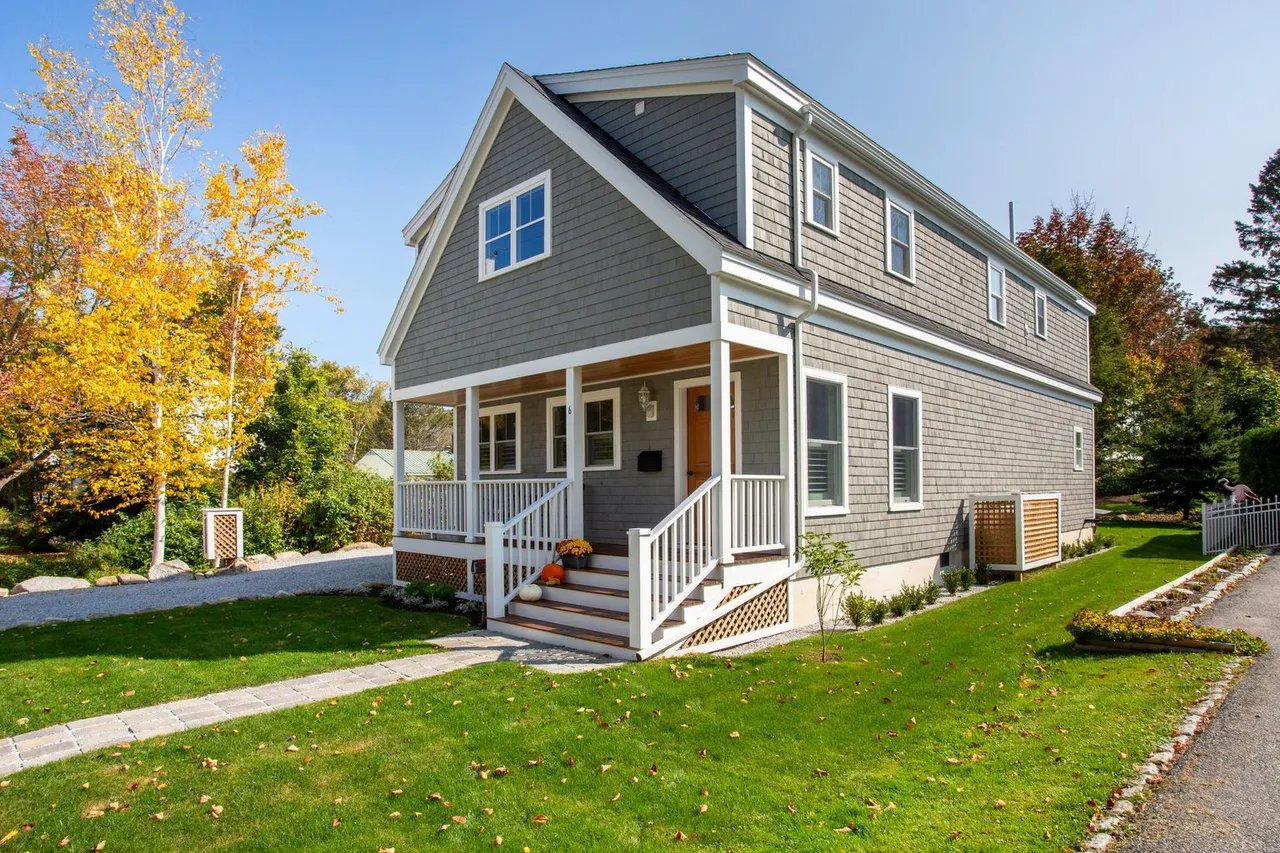 Home for Sale – 6 Jacobs Avenue, Camden, ME – $795,000