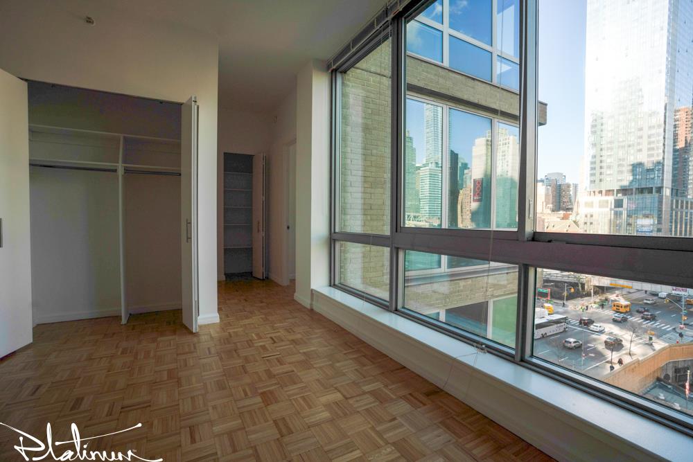 455 West 37th Street, Apt 1605