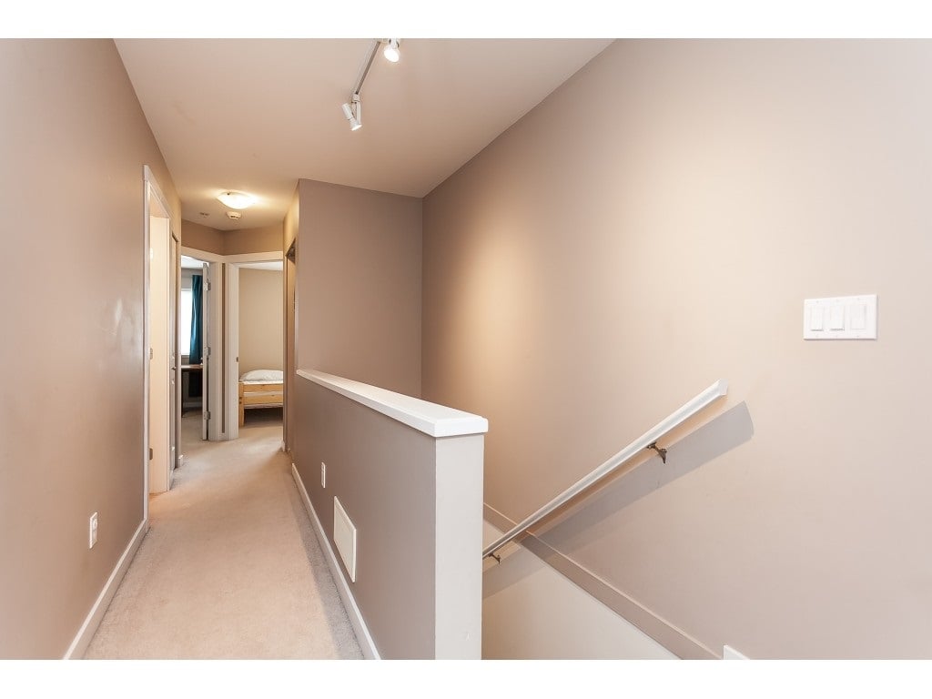 101-12040 68 Ave