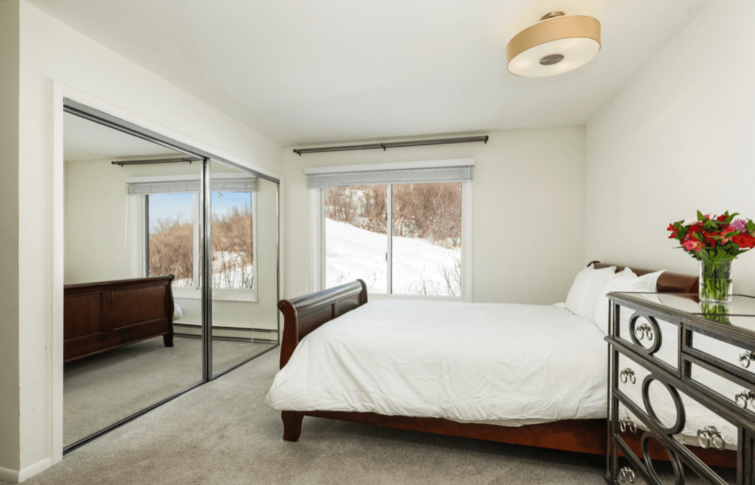 Contemporay 2 Bedrooms in Snowmass Village