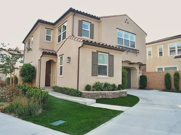 1250 Providence Loop