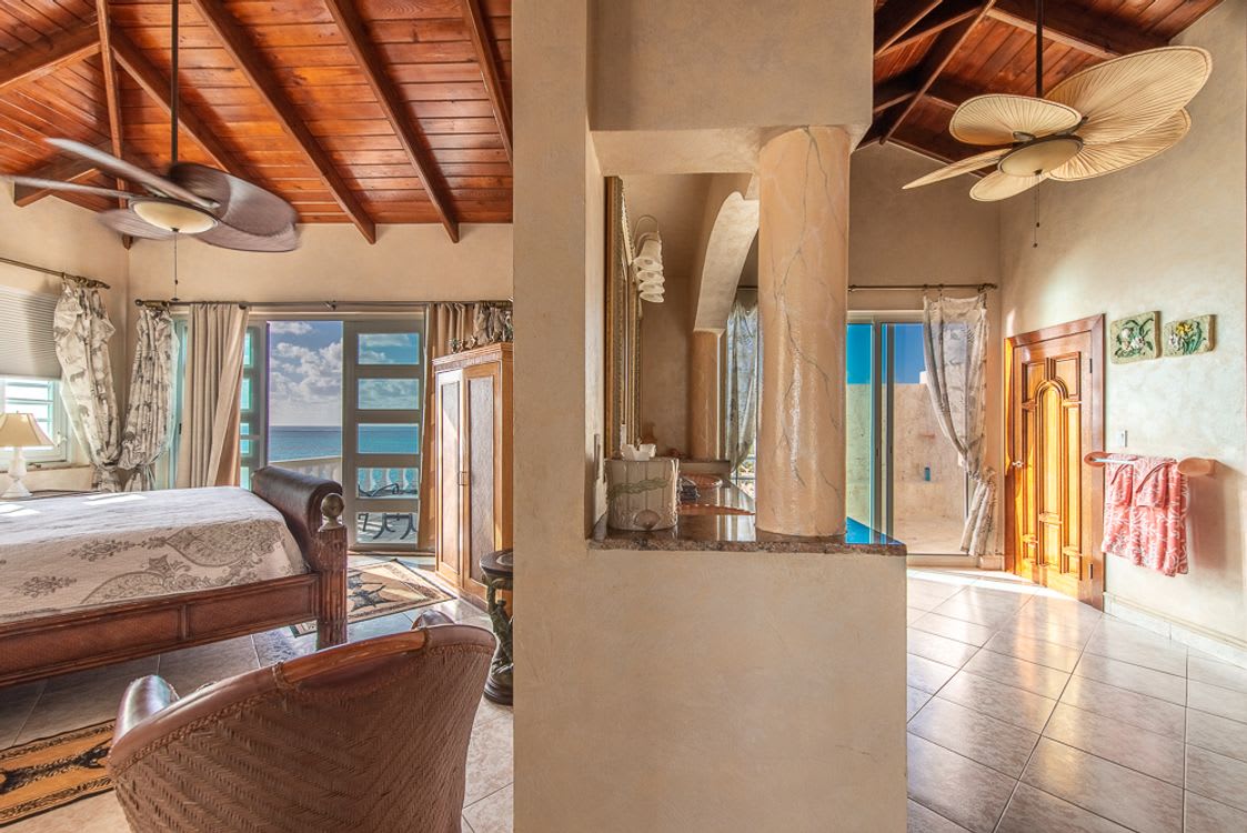 Ambrosia Villa- Shoal Bay East