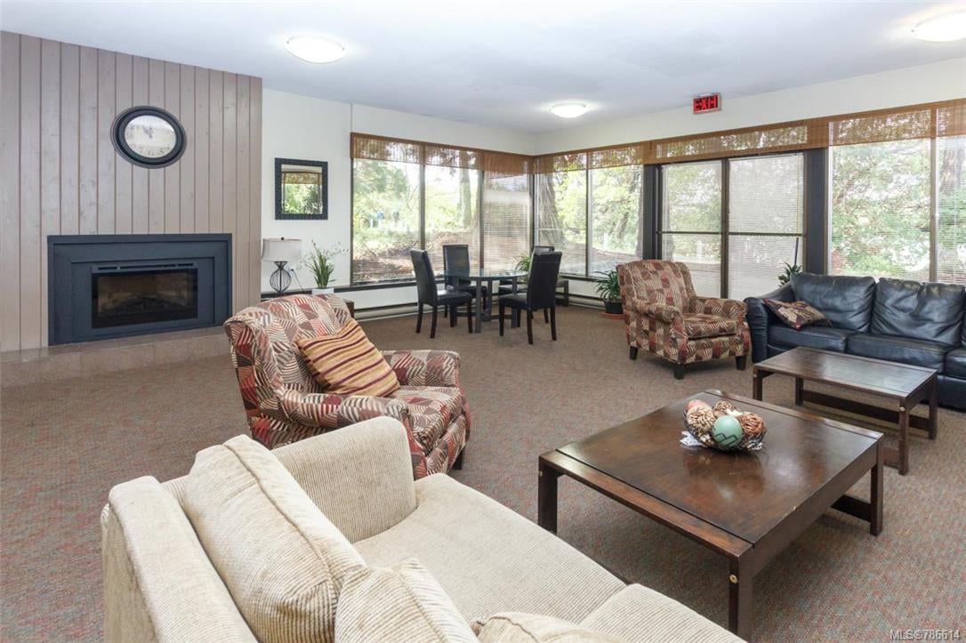 209-75 Gorge Rd
