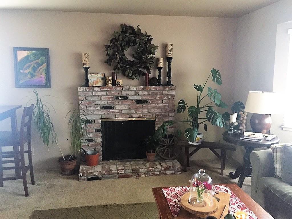 625 Carmelita Dr UNIT 16