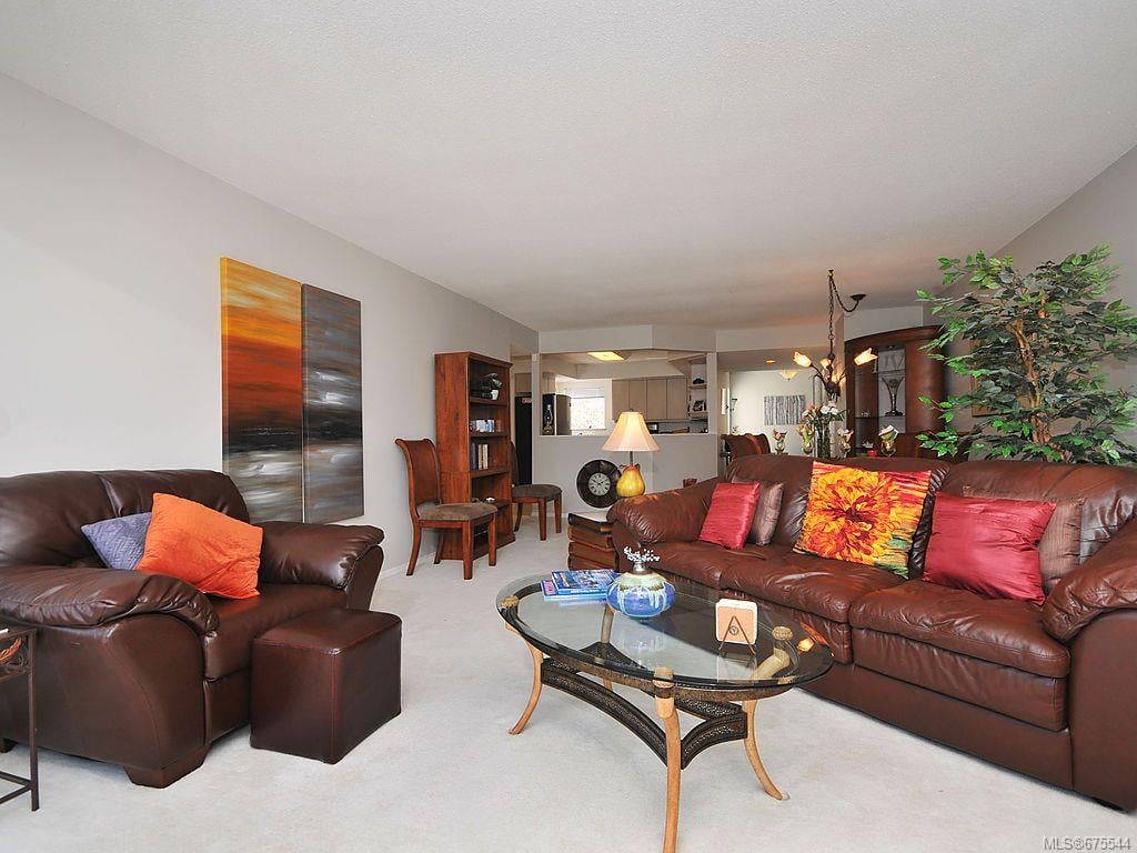 6-2056 White Birch Rd