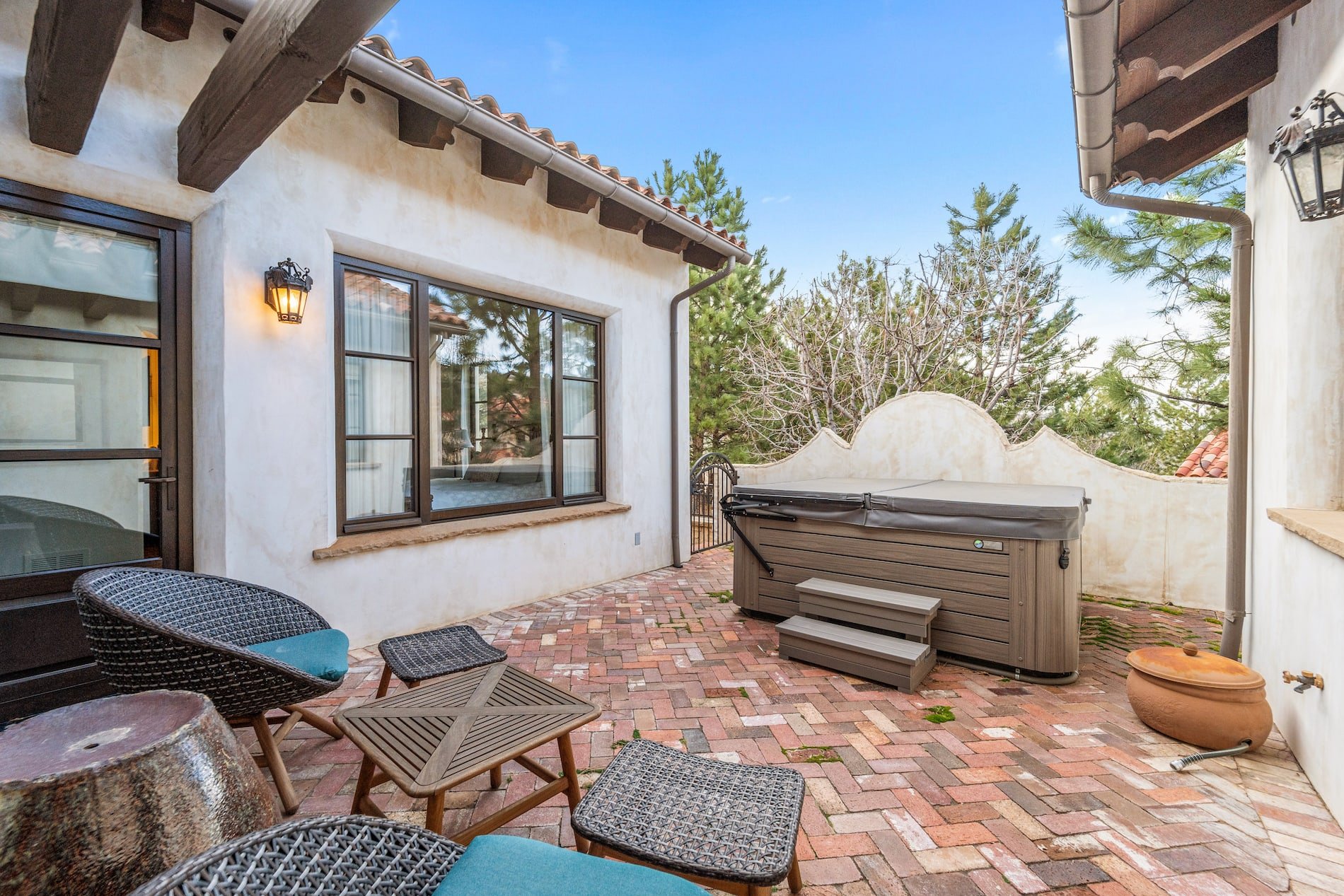7944 Dante Drive