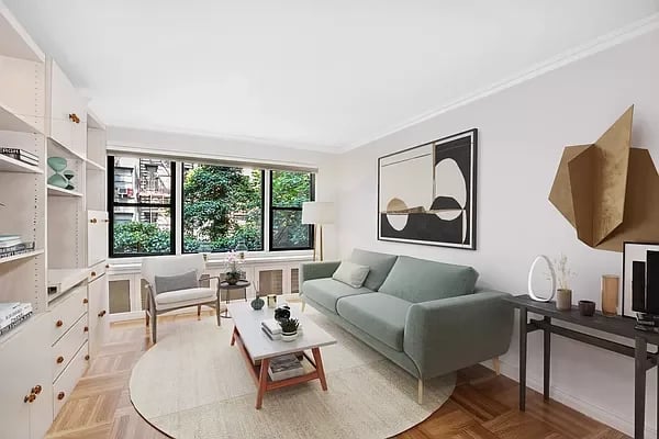 345 East 52nd Street Unit: 2K