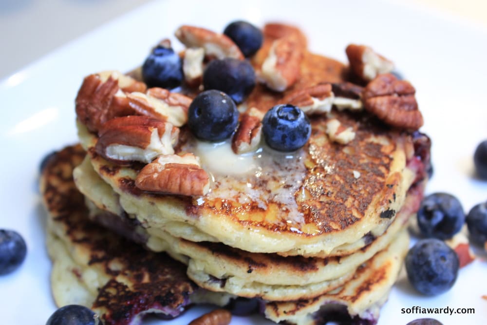 Almond Blueberry Pancakes