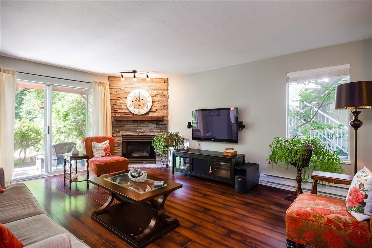 22-103 Parkside Dr