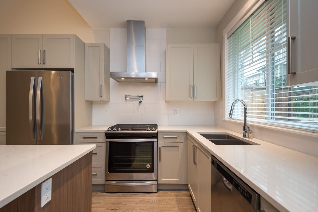 15-20498 82 Ave