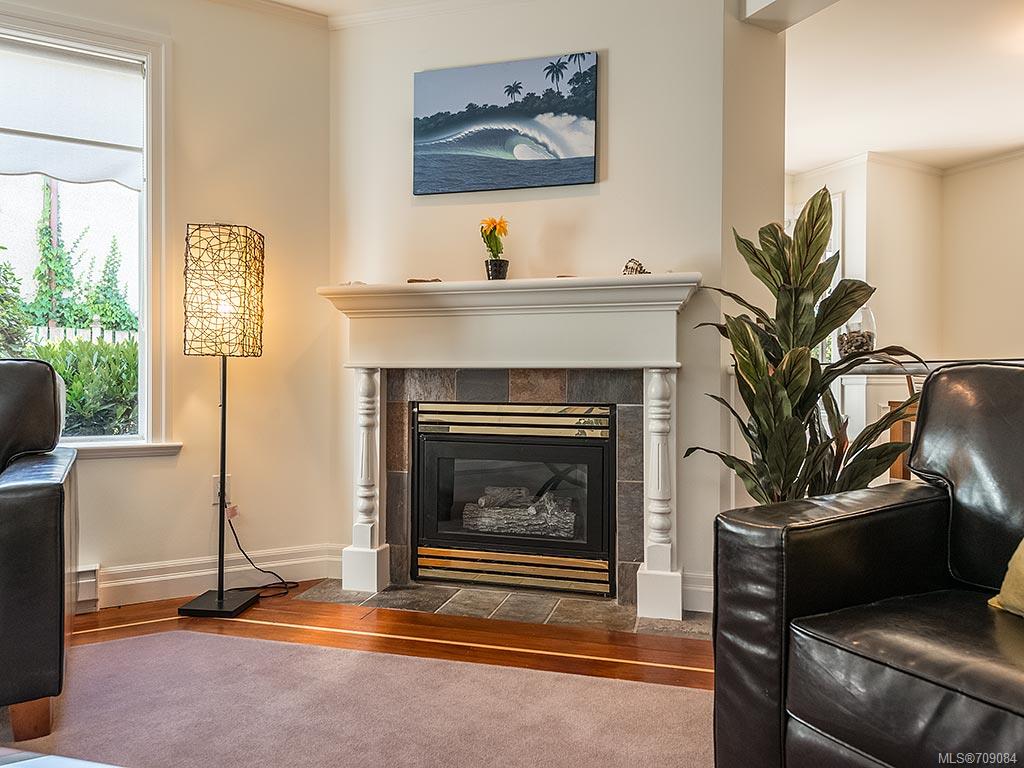 2-649 Admirals Rd
