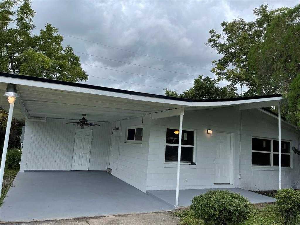 4125 LAKE LAWNE