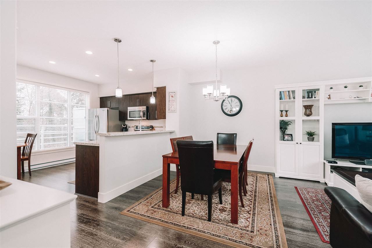 46-15405 31 Ave