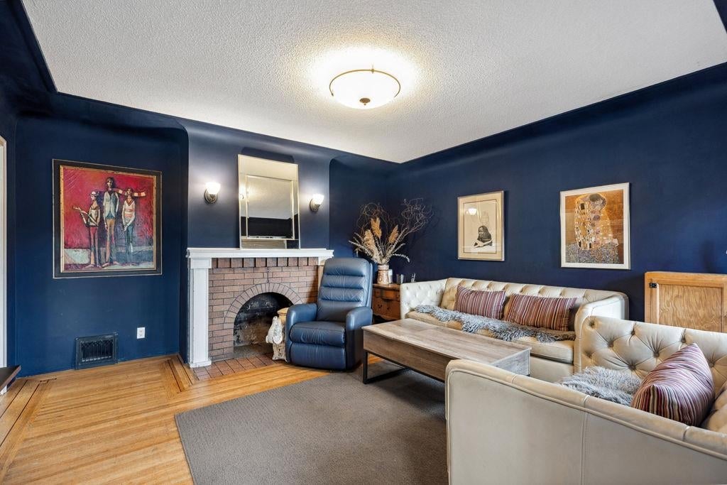 3341 E Georgia Street, Vancouver